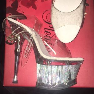 Sexy platform Pleaser